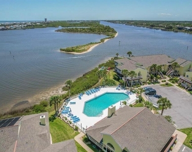 1003 Ocean Marina Drive - Photo Thumbnail 8