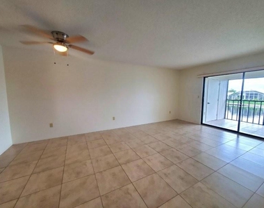 3768 Bal Harbor Boulevard - Photo Thumbnail 16