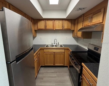 21287 Gertrude Avenue - Photo Thumbnail 3
