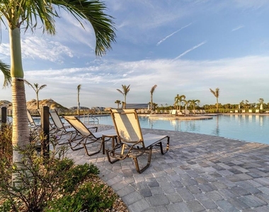 14050 Heritage Landing Boulevard - Photo Thumbnail 33