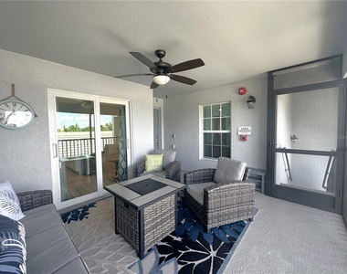 14050 Heritage Landing Boulevard - Photo Thumbnail 3