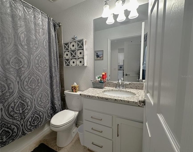 14050 Heritage Landing Boulevard - Photo Thumbnail 20