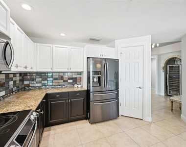 1771 Ringling Boulevard - Photo Thumbnail 29