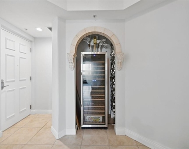 1771 Ringling Boulevard - Photo Thumbnail 15