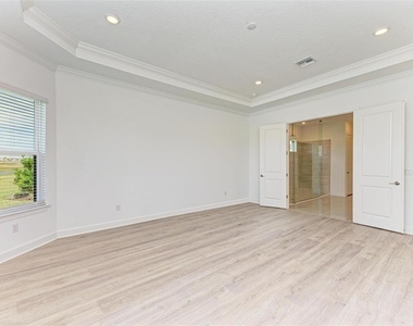 16403 Umbria Place - Photo Thumbnail 22