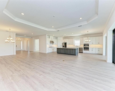 16403 Umbria Place - Photo Thumbnail 7