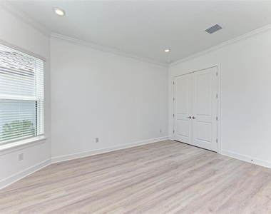 16403 Umbria Place - Photo Thumbnail 31