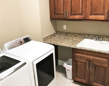 7730 34th Avenue W - Photo Thumbnail 21