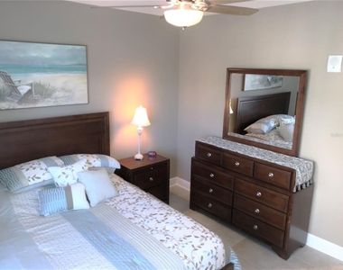 7730 34th Avenue W - Photo Thumbnail 13