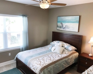 7730 34th Avenue W - Photo Thumbnail 12