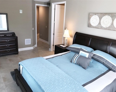 7730 34th Avenue W - Photo Thumbnail 17