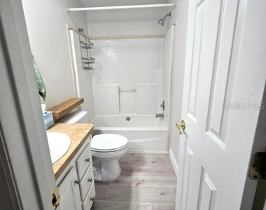 2304 Kingston Street S - Photo Thumbnail 8