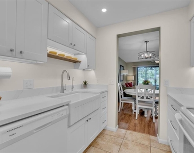 4644 Longwater - Photo Thumbnail 7
