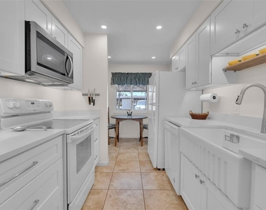 4644 Longwater - Photo Thumbnail 9