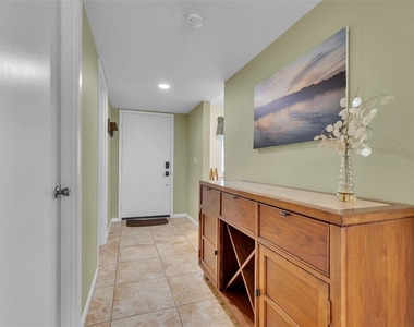 4644 Longwater - Photo Thumbnail 3