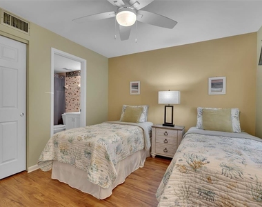 4644 Longwater - Photo Thumbnail 31