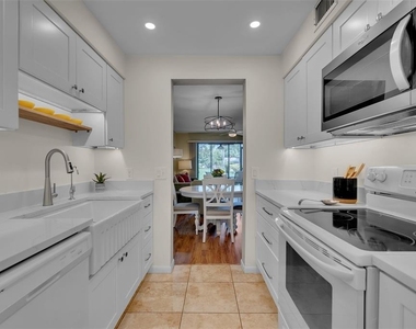 4644 Longwater - Photo Thumbnail 6