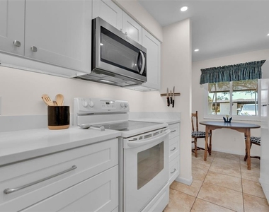 4644 Longwater - Photo Thumbnail 11