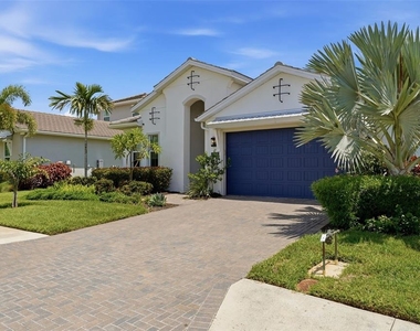 7857 Redonda Loop - Photo Thumbnail 1