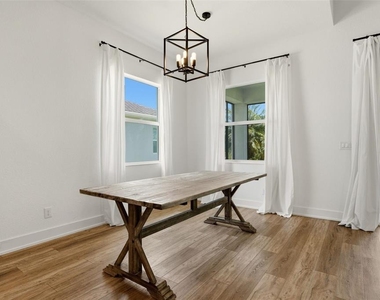 7857 Redonda Loop - Photo Thumbnail 15