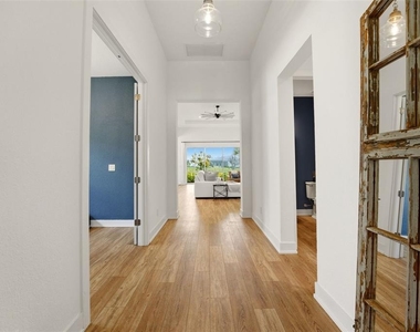 7857 Redonda Loop - Photo Thumbnail 3