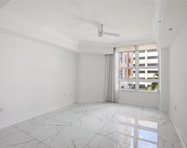 1350 Main Street - Photo Thumbnail 16