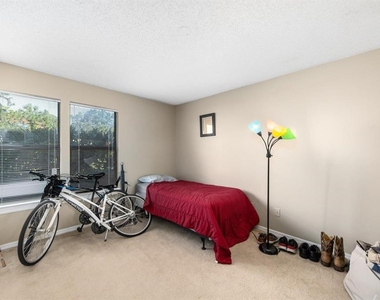 4045 Crockers Lake Boulevard - Photo Thumbnail 19