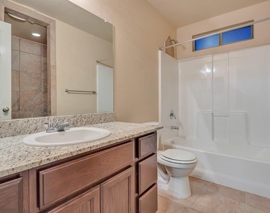 3925 Hueco Valley Drive - Photo Thumbnail 14