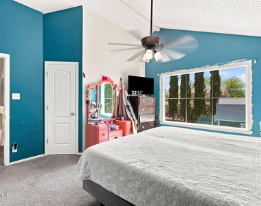 2437 Fletcher Place - Photo Thumbnail 31