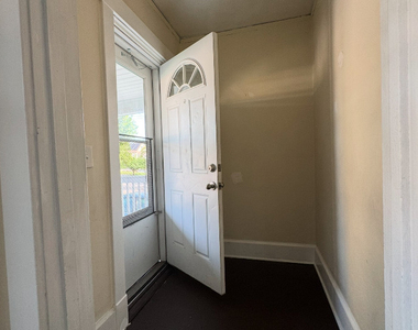 144-146 Montauk Avenue - Photo Thumbnail 2