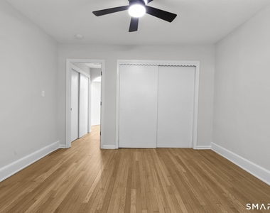 1070 Whitney Avenue - Photo Thumbnail 14