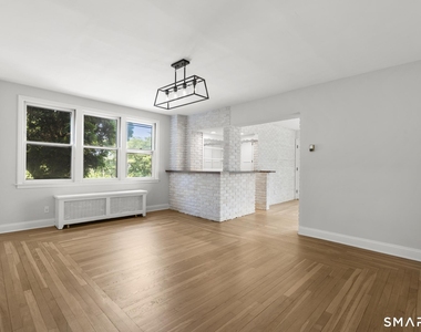 1070 Whitney Avenue - Photo Thumbnail 3