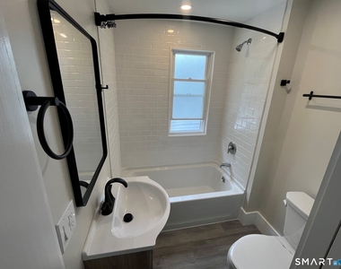 336 Park Street - Photo Thumbnail 8