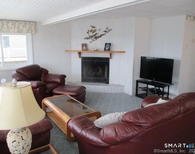49 Shoreline Drive - Photo Thumbnail 8