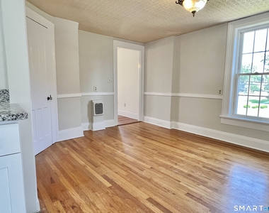 1596 Main Street - Photo Thumbnail 7