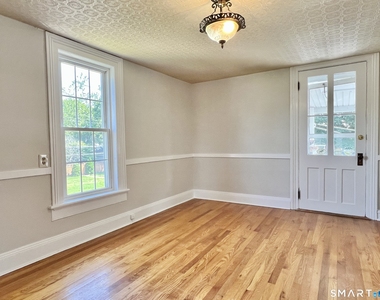 1596 Main Street - Photo Thumbnail 6