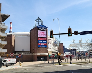 1300 Capitol Avenue - Photo Thumbnail 30