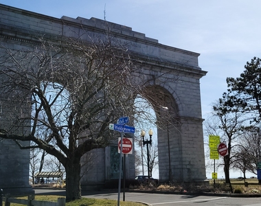 1300 Capitol Avenue - Photo Thumbnail 31