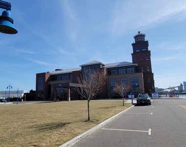 1300 Capitol Avenue - Photo Thumbnail 26