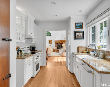 5 Coughlin Road - Photo Thumbnail 9