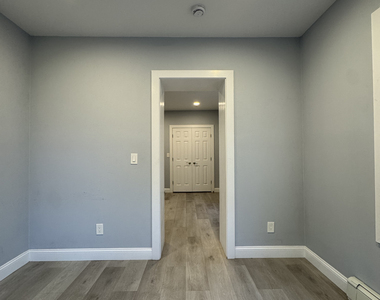 40 Clarks Hill Avenue - Photo Thumbnail 5
