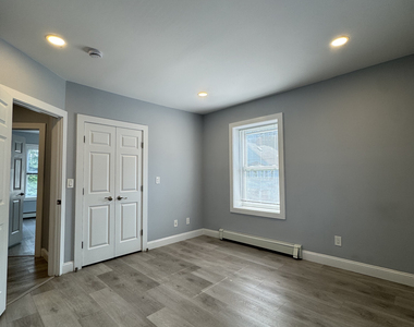 40 Clarks Hill Avenue - Photo Thumbnail 8
