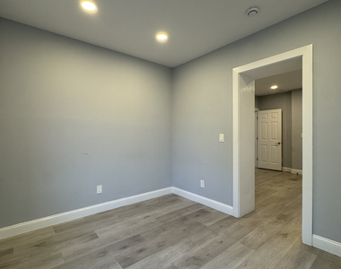 40 Clarks Hill Avenue - Photo Thumbnail 6