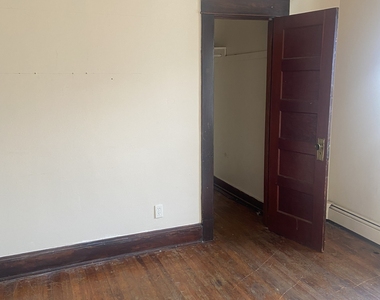 101 Poquonock Avenue - Photo Thumbnail 13