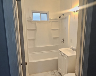 142-144 Adams Street - Photo Thumbnail 5