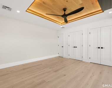 2 Drumlin Road - Photo Thumbnail 14