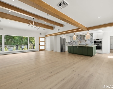 2 Drumlin Road - Photo Thumbnail 10