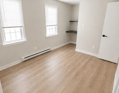 239 Old Farms Road - Photo Thumbnail 2