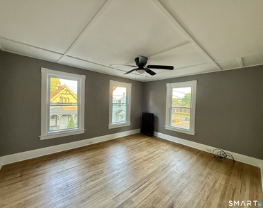 80 North Street - Photo Thumbnail 4