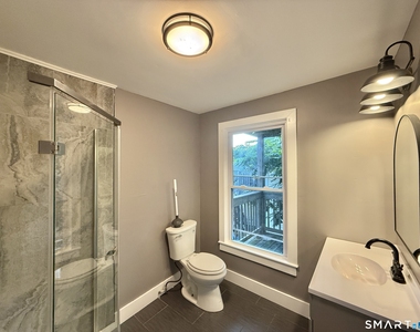 80 North Street - Photo Thumbnail 8